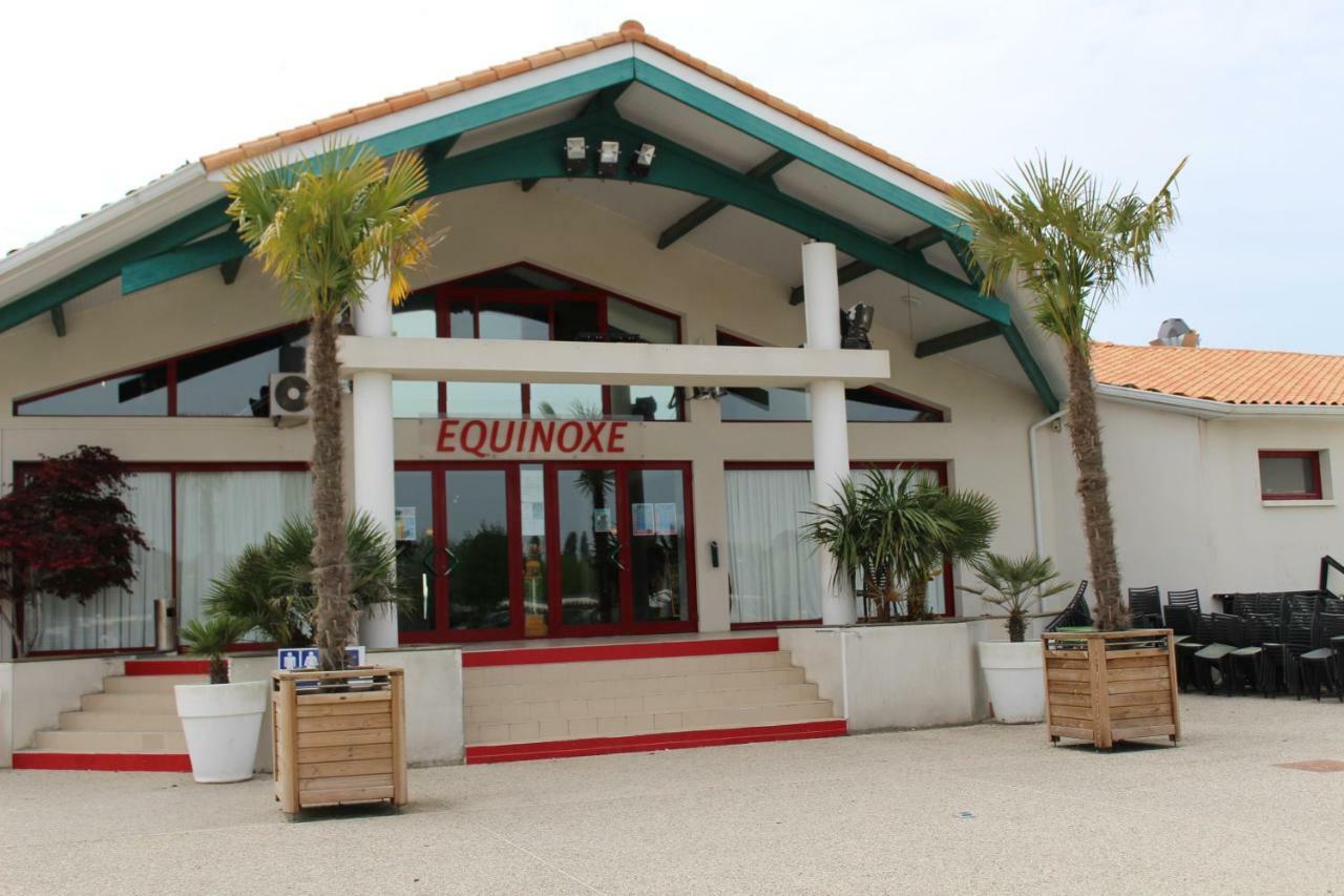 Les Mobiles Homes De La Palmyre Les Mathes Exterior foto